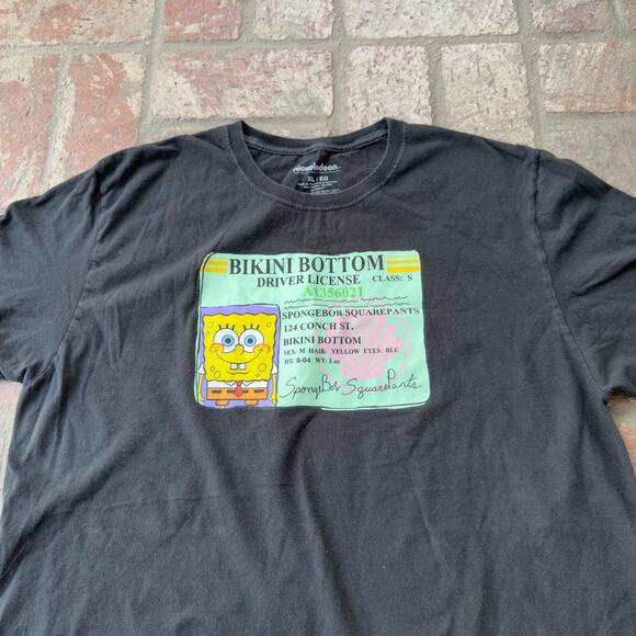 Nickelodeon Bikini Bottom Spongebob Squarepants Black Tee Shirt - Picture 2 of 4